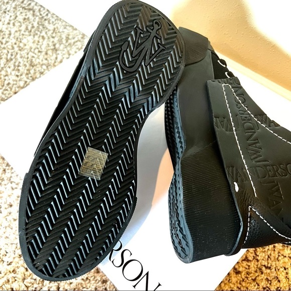NWT JW ANDERSON Black Vulco Panelled High Top Sneakers chunky womens size 6 - Picture 12 of 12